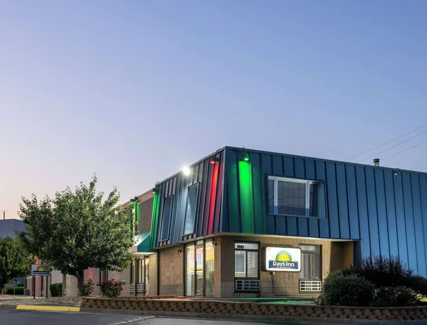 Days Inn by Wyndham Winchester hotel detail image 4