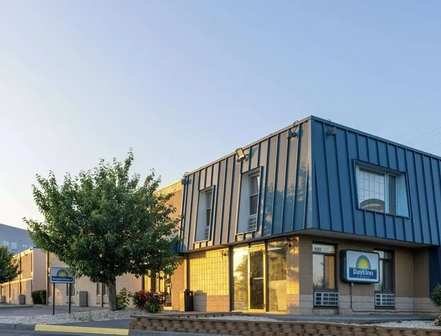 Days Inn by Wyndham Winchester hotel detail image 3