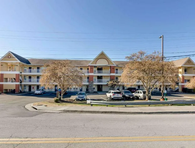 Extended Stay America Select Suites Roanoke Airport hotel detail image 4