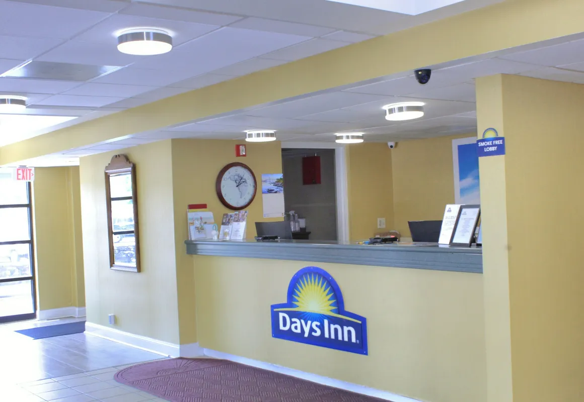 Days Inn by Wyndham Salem hotel hero