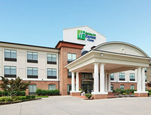 Holiday Inn Express & Suites Salem by IHG hotel detail image 2