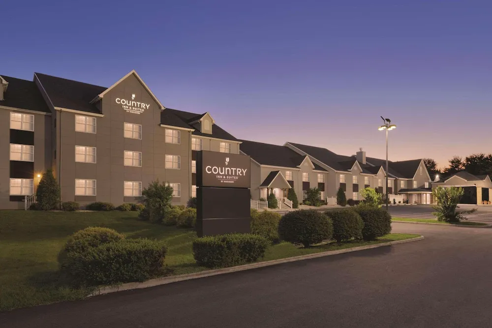 Country Inn & Suites by Radisson, Roanoke, VA hotel hero