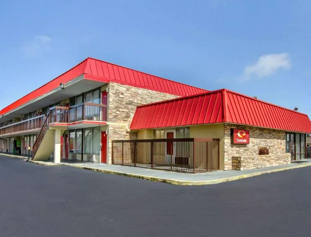 Econo Lodge Roanoke Civic Center hotel detail image 2