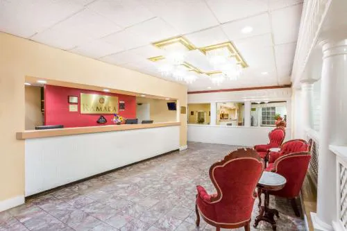 Ramada by Wyndham Roanoke hotel detail image 2