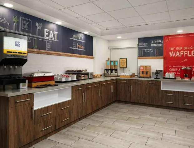 Hampton Inn Roanoke/Hollins - I-81 hotel detail image 2