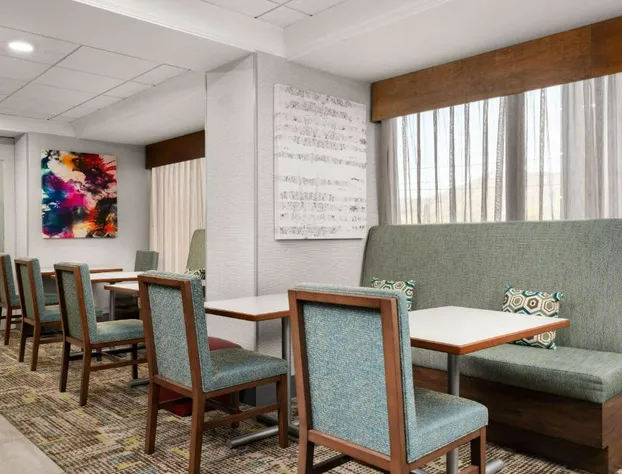 Hampton Inn Roanoke/Hollins - I-81 hotel detail image 4