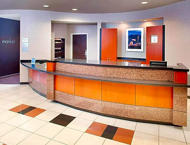 Courtyard by Marriott Roanoke Airport hotel detail image 1