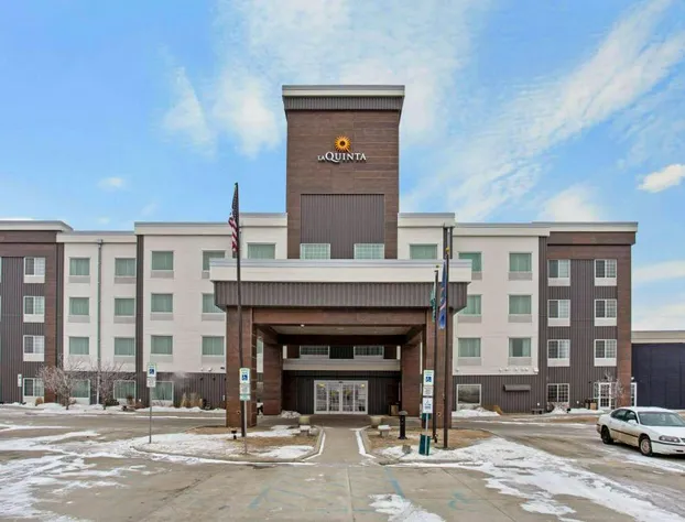La Quinta Inn & Suites by Wyndham Bismarck hotel detail image 3
