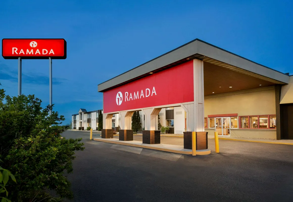 Ramada by Wyndham Bismarck hotel hero