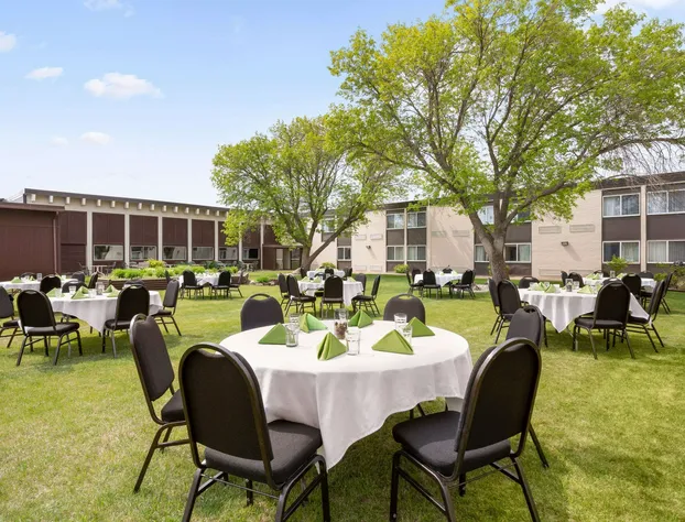 Ramada by Wyndham Bismarck hotel detail image 3