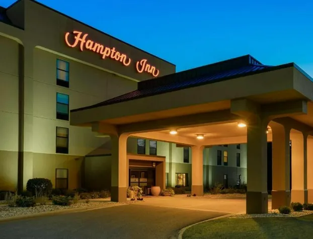 Hampton Inn Mt. Vernon hotel detail image 1