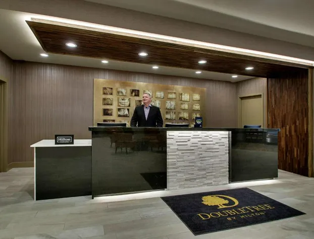 DoubleTree by Hilton Mt. Vernon hotel detail image 2