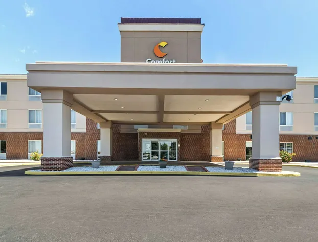 Comfort Suites Mount Vernon hotel detail image 1