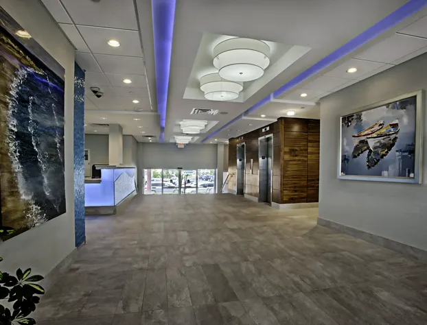 Port-O-Call Hotel hotel detail image 4