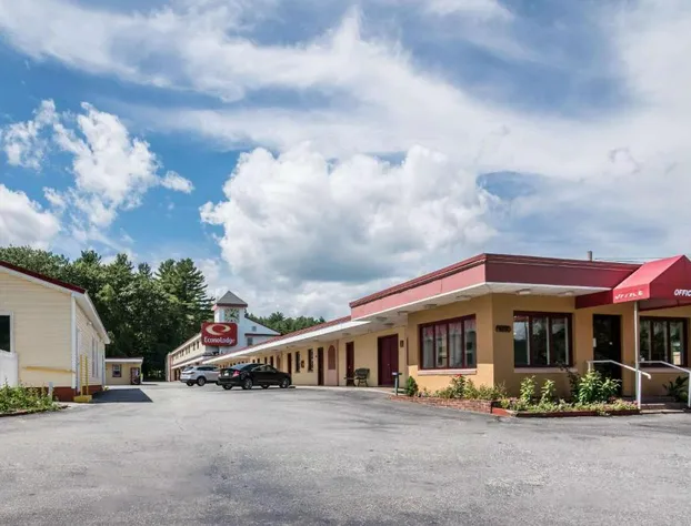 Econo Lodge Brattleboro hotel detail image 4