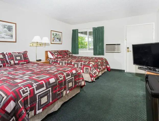 Travelodge by Wyndham Grants Pass hotel detail image 4