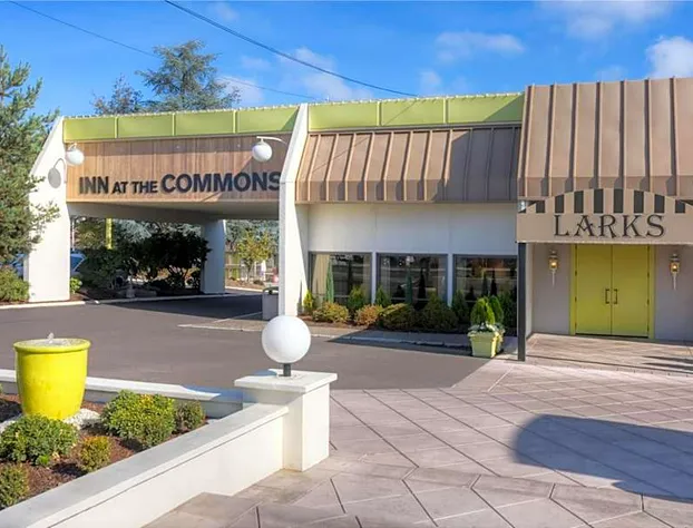 Inn at the Commons hotel detail image 2