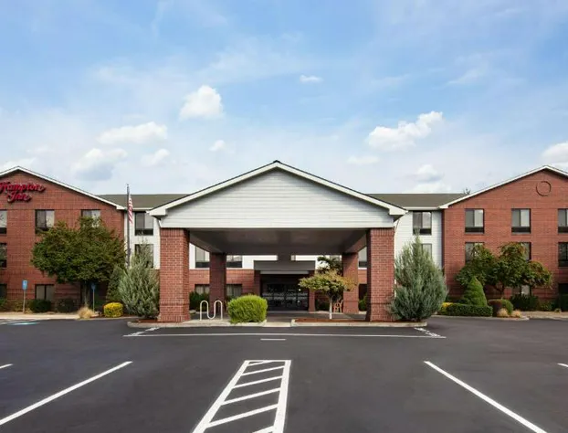 Hampton Inn Medford hotel detail image 2