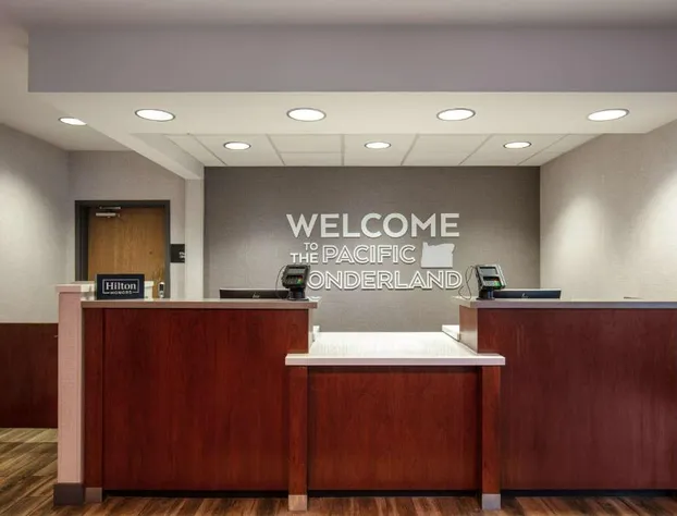 Hampton Inn Medford hotel detail image 3