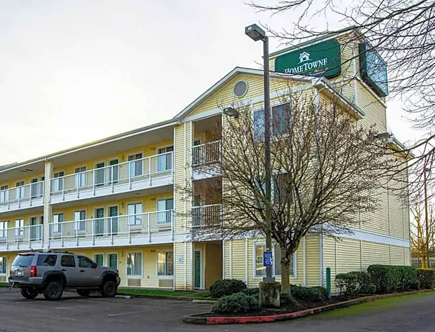 HomeTowne Studios by Red Roof Salem, OR hotel detail image 1