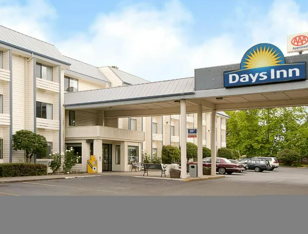 Days Inn by Wyndham Corvallis hotel detail image 1