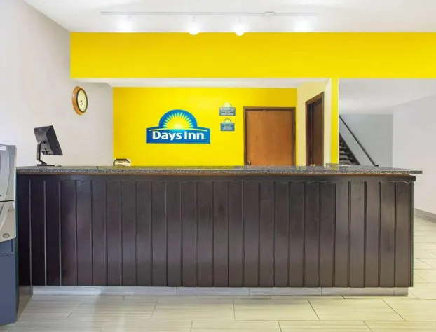 Days Inn by Wyndham Fond du Lac hotel detail image 1