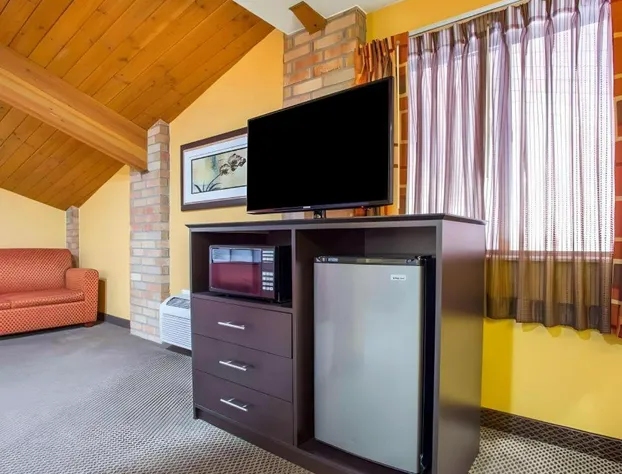 Quality Inn & Suites Kimberly - Appleton East hotel detail image 4