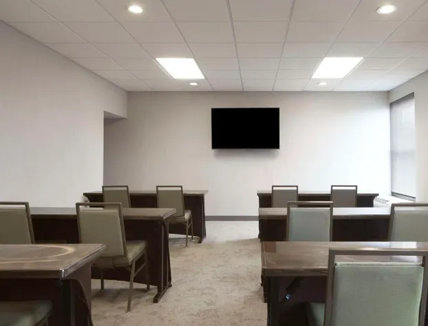 Hampton Inn Evansville hotel detail image 3