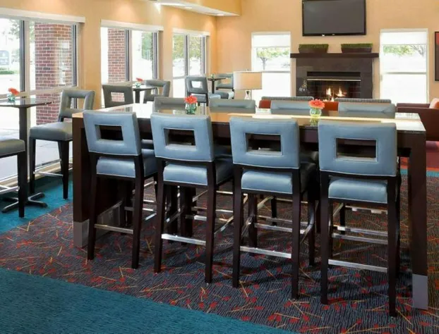 MainStay Suites Appleton Airport - Fox River Mall Area hotel detail image 3