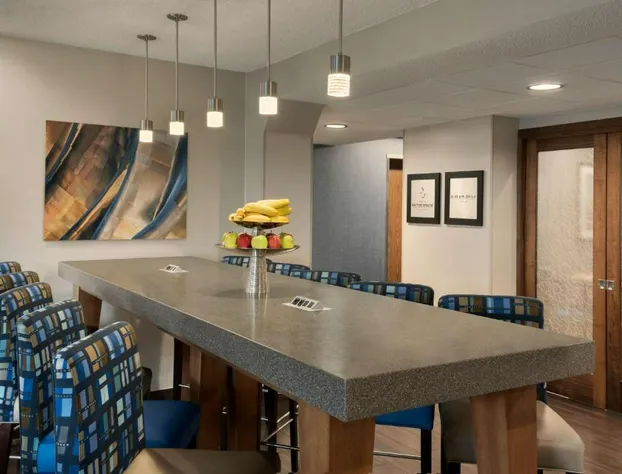 Hampton Inn Appleton-Fox River Mall Area hotel detail image 2