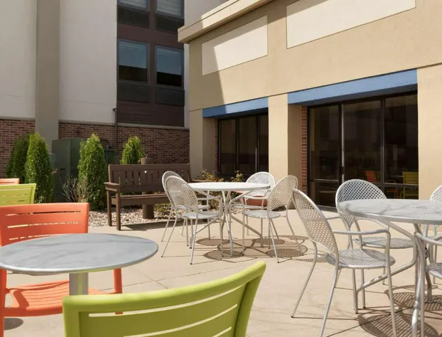 Hampton Inn Appleton-Fox River Mall Area hotel detail image 4