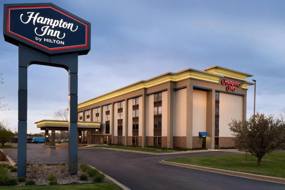 Hampton Inn Appleton-Fox River Mall Area hotel hero