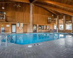 AmericInn by Wyndham Mosinee Central Wisconsin Airport hotel hero