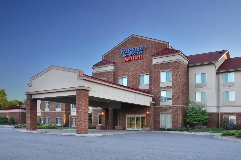 Fairfield Inn & Suites by Marriott Wausau hotel hero