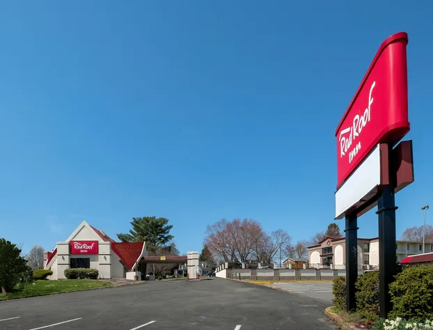 Red Roof Inn Warrenton hotel detail image 4