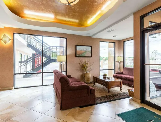 Quality Inn Alexandria hotel detail image 3