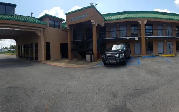 Quality Inn Alexandria hotel detail image 2