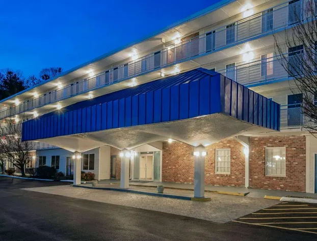 Howard Johnson by Wyndham Staunton hotel detail image 3