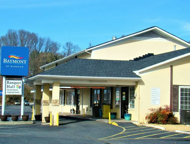 Baymont by Wyndham Front Royal Near Shenandoah National Park hotel detail image 1