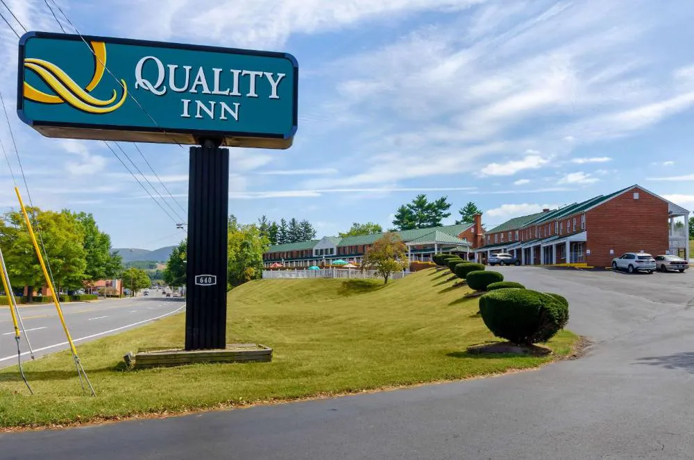 Quality Inn Waynesboro - Skyline Drive hotel hero