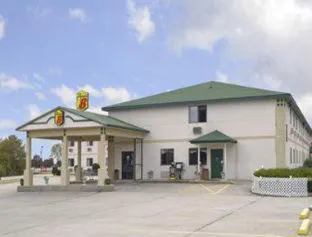 Super 8 by Wyndham Sikeston/Miner Area hotel detail image 2