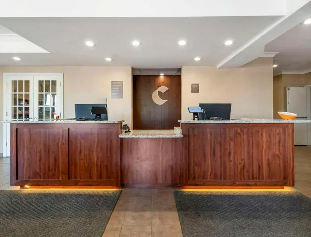 Comfort Suites hotel detail image 4