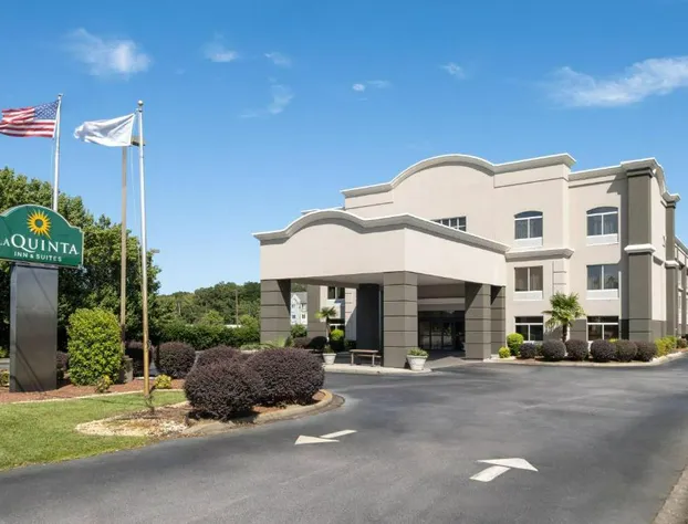 La Quinta Inn & Suites by Wyndham Florence hotel detail image 1