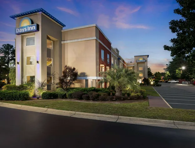 Days Inn by Wyndham Florence Near Civic Center hotel detail image 3