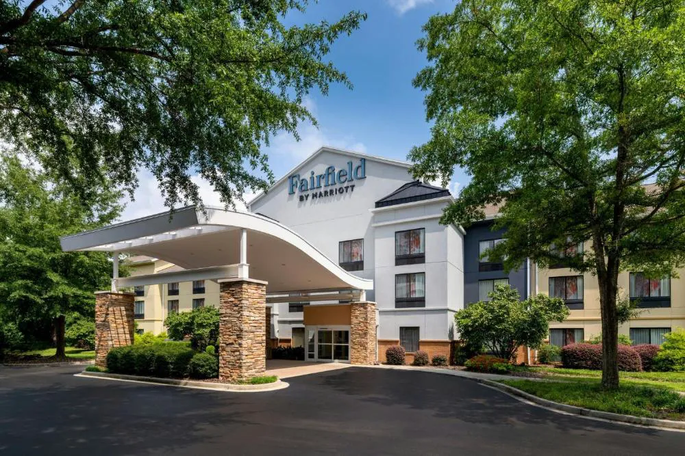Fairfield Inn & Suites by Marriott Aiken hotel hero