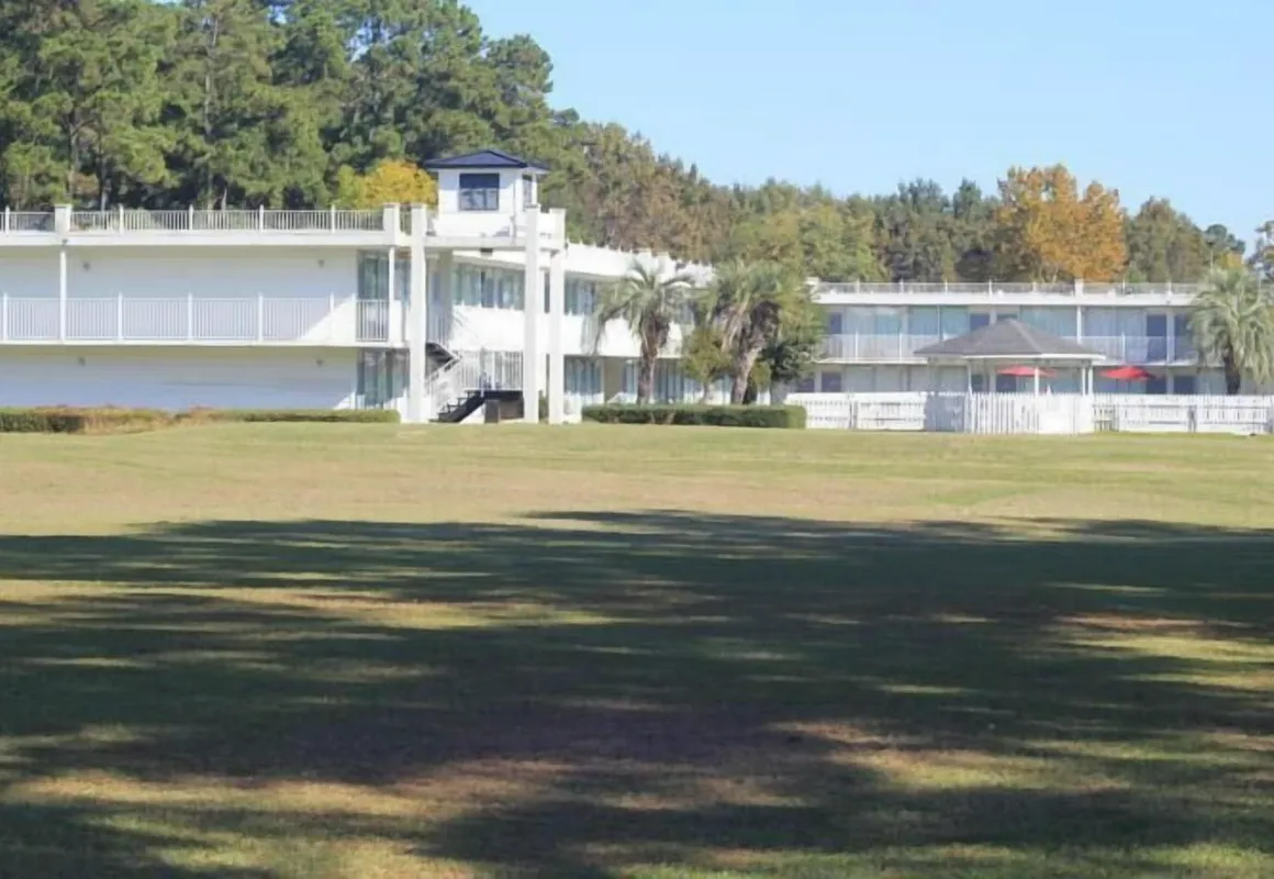 Palmetto Inn Florence hotel hero