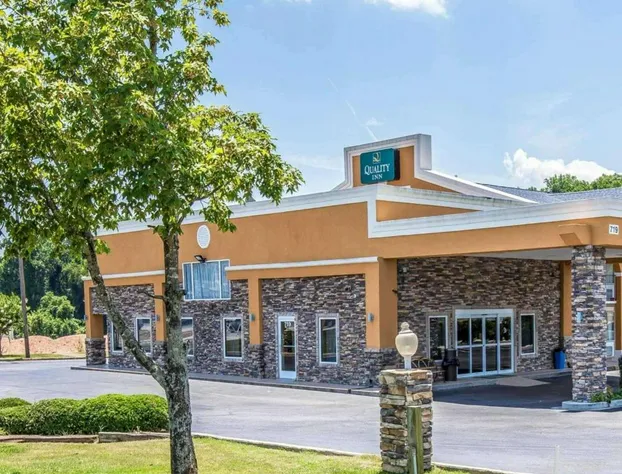 Quality Inn Greenwood Hwy 25 hotel detail image 1