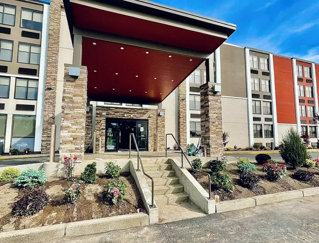 Holiday Inn Express Fall River North by IHG hotel detail image 2