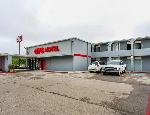 OYO Hotel Wichita Falls - Downtown hotel detail image 1