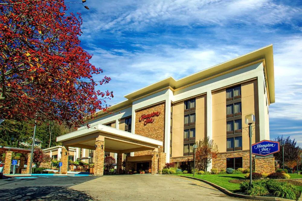 Hampton Inn Wheeling hotel hero